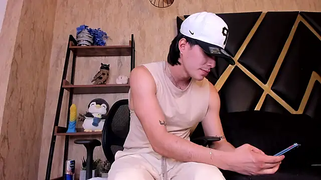 Karimferrer online show from April 10, 3:34 am