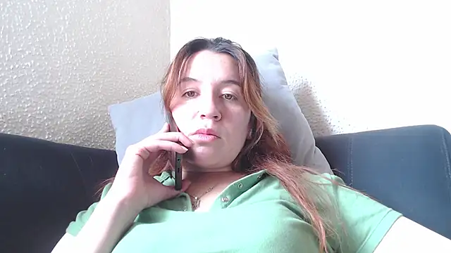 Snapshot of sweet_paula02 chatting on September 11, 4:40 pm sweet paula02 online show from September 11, 4:40 pm