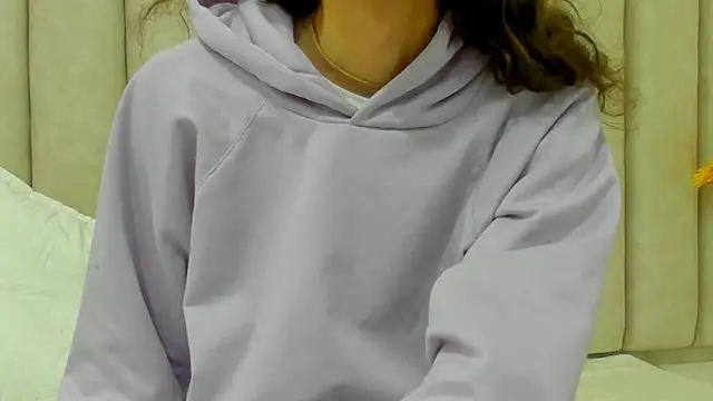 FreyaMoller online show from October 13, 7:47 pm