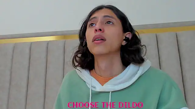 FreyaMoller online show from November 11, 7:36 pm