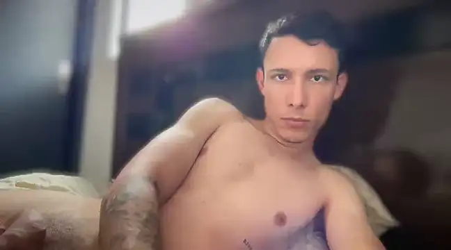 Snapshot of magrin-24y chatting on January 29, 3:37 pm magrin-24y online show from January 29, 3:37 pm