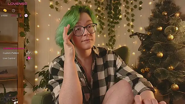 alisahug online show from January 9, 2:07 pm