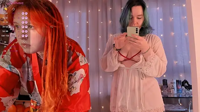 alisahug online show from December 5, 8:45 am