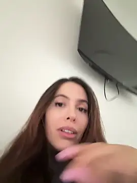 Snapshot of Amber_Rush_ chatting on October 15, 8:09 pm Amber Rush online show from October 15, 8:09 pm