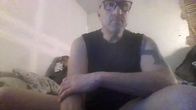 Snapshot of Manwhorxxlcock chatting on June 26, 9:57 am Manwhorxxlcock online show from June 26, 9:57 am