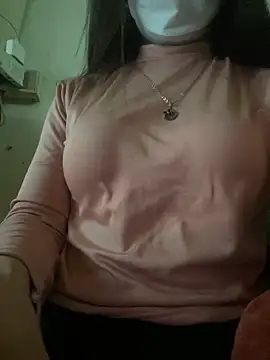 Snapshot of Tuongvy05 chatting on January 15, 6:08 pm Tuongvy05 online show from January 15, 6:08 pm