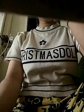 Snapshot of Tuongvy05 chatting on November 3, 1:19 am Tuongvy05 online show from November 3, 1:19 am