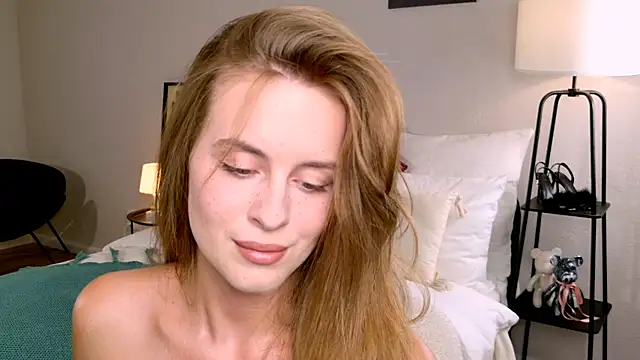 RozzitaBedberry online show from September 10, 1:00 pm