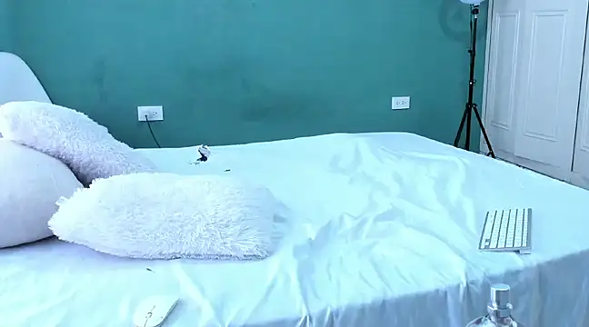 Chandler ken online show from January 18, 1:40 pm