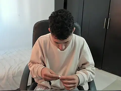 Chandler ken online show from September 9, 12:05 pm