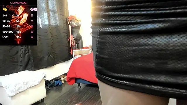 Snapshot of LiaTaylorr chatting on January 18, 1:18 pm LiaTaylorr online show from January 18, 1:18 pm