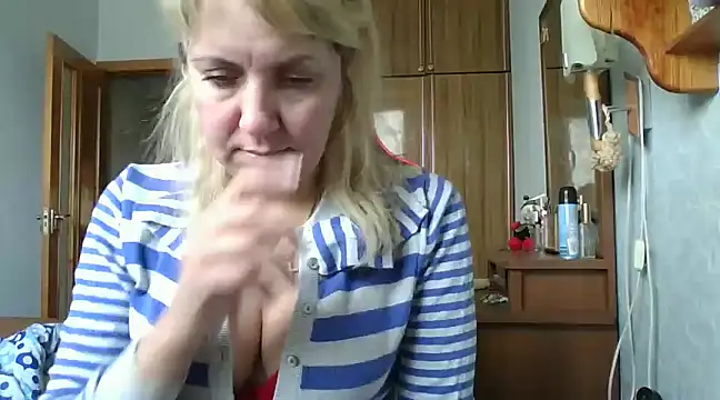 IrinaB1 online show from February 24, 7:44 am