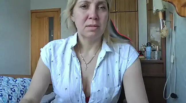 IrinaB1 online show from March 9, 9:57 am