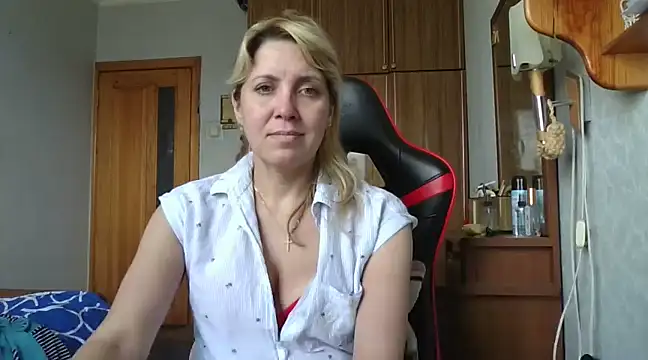 IrinaB1 online show from March 14, 8:21 am