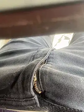 bigboy30X online show from April 15, 1:51 pm