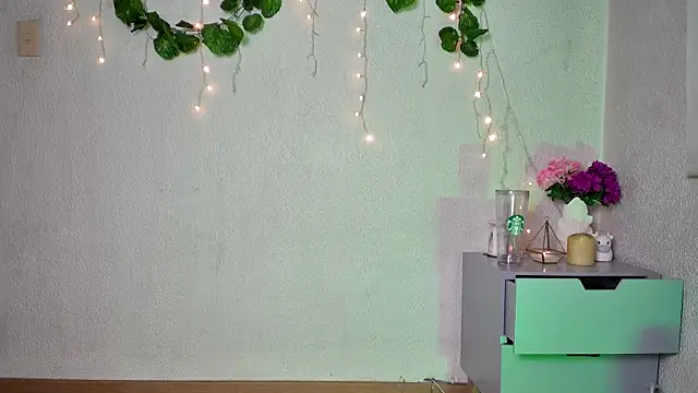 ari kat online show from February 4, 5:21 am