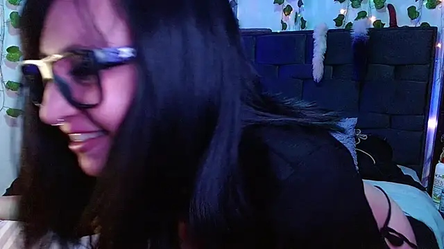 the lesbian game online show from March 17, 7:46 am