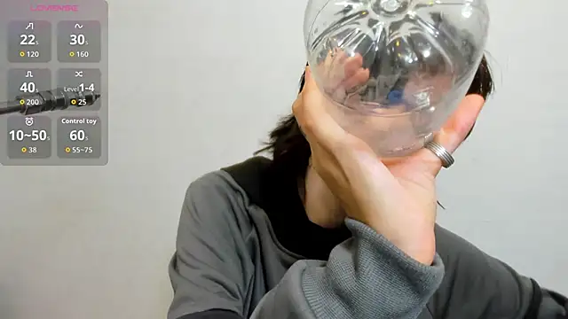 lizzy davis 1 online show from December 23, 4:10 am