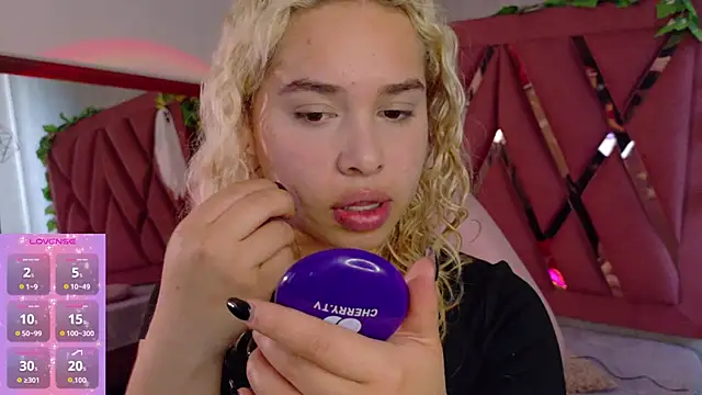 Haelycute online show from November 10, 11:53 am