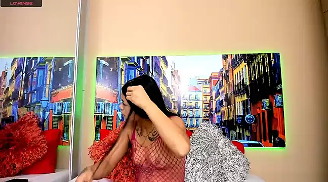 CristalLoren online show from February 7, 11:34 am