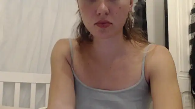 Snapshot of fern4ever chatting on October 13, 7:08 am fern4ever online show from October 13, 7:08 am