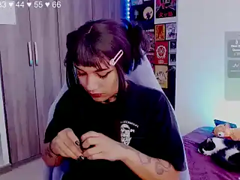 melissahowl online show from March 13, 7:50 pm