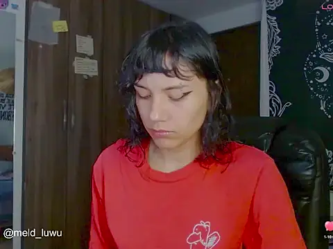 melissahowl online show from April 1, 1:06 am