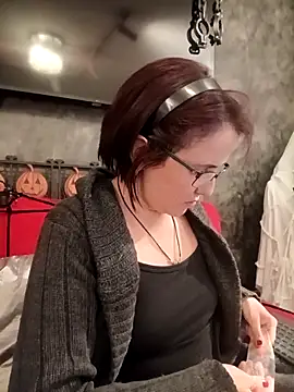 IsisBlake online show from October 10, 3:55 pm