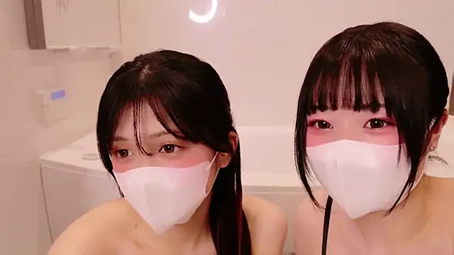 Mia--meow online show from December 28, 5:46 pm