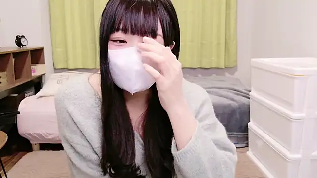 Mia--meow online show from February 4, 1:48 pm