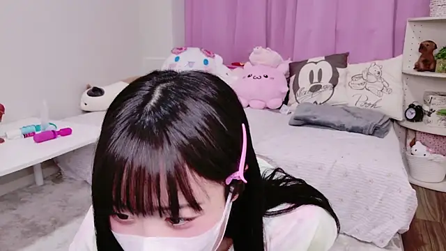 Mia--meow online show from March 12, 12:04 pm