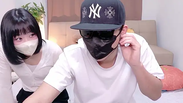 Mia--meow online show from November 8, 4:12 am