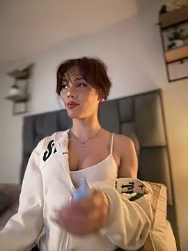 Carlita cute online show from February 5, 1:37 am