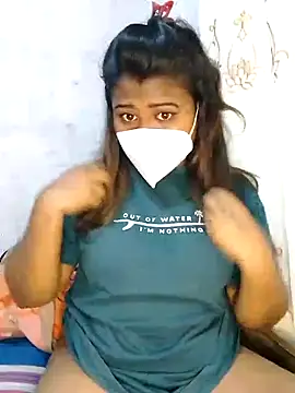 Snapshot of Sexy--queen1 chatting on January 12, 2:56 am Sexy--queen1 online show from January 12, 2:56 am