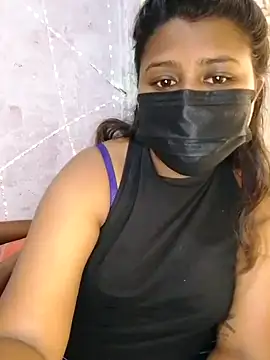 Snapshot of Sexy--queen1 chatting on January 18, 1:51 pm Sexy--queen1 online show from January 18, 1:51 pm