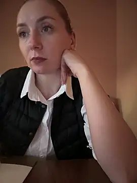 Crazy-Rosa online show from March 12, 5:07 pm