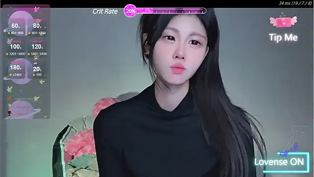 O0 0Q online show from December 12, 7:59 pm