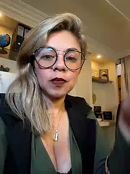 Snapshot of Cata_Office-12 chatting on January 23, 5:31 pm Cata Office-12 online show from January 23, 5:31 pm