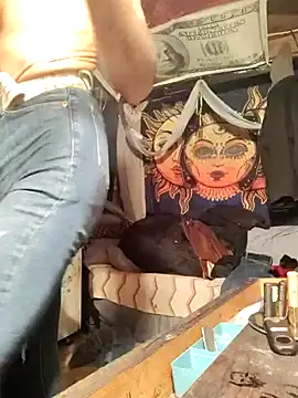 Gillygilly76 online show from November 27, 12:18 pm