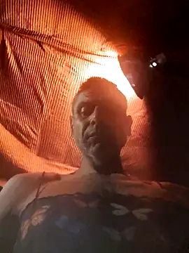 Gillygilly76 online show from February 13, 10:50 pm