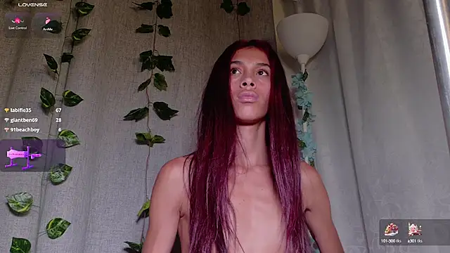 Iamkarlaa doll online show from January 27, 10:06 pm