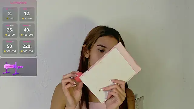 Iamkarlaa doll online show from November 11, 8:47 am