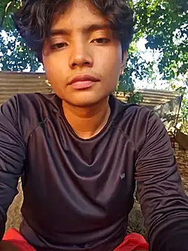 Snapshot of _Ottis_ chatting on January 31, 9:48 pm Ottis online show from January 31, 9:48 pm