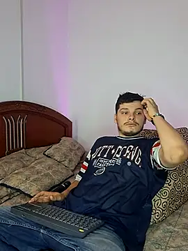  Ottis  online show from April 5, 2:09 am