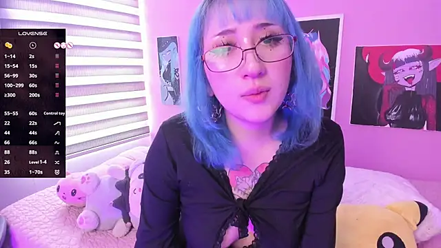 Miwa violet online show from February 22, 7:47 pm