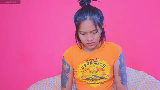 Natsu   online show from December 24, 3:05 am