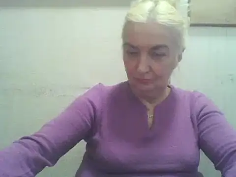 Snapshot of Meri798 chatting on May 14, 6:58 pm Meri798 online show from May 14, 6:58 pm