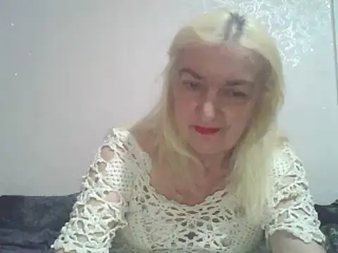 Snapshot of Meri798 chatting on June 4, 8:59 pm Meri798 online show from June 4, 8:59 pm