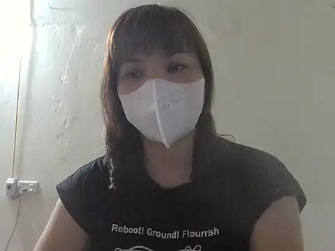 Angela-Eira online show from April 6, 9:05 pm