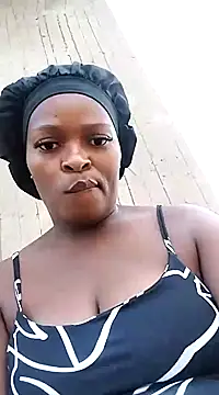 Snapshot of lovelyassbitch chatting on January 19, 3:53 pm lovelyassbitch online show from January 19, 3:53 pm